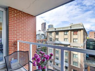 Photo 9: 705 550 TAYLOR Street in Vancouver: Downtown VW Condo for sale in "THE TAYLOR" (Vancouver West)  : MLS®# R2880768