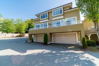 Photo 2: 16 5298 OAKMOUNT Crescent in Burnaby: Oaklands Townhouse for sale (Burnaby South)  : MLS®# R2793789