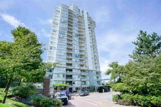 Photo 4: 1702 235 GUILDFORD Way in Port Moody: North Shore Pt Moody Condo for sale in "The Sinclair" : MLS®# R2191968