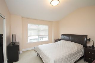 Photo 9: 72 6299 144 Street in Surrey: Sullivan Station Townhouse for sale in "Altura" : MLS®# R2040563