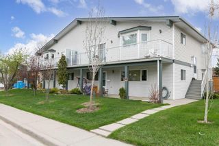 Photo 7: 3340 41 Street SW in Calgary: Glenbrook Full Duplex for sale : MLS®# A2099392