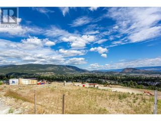 Photo 4: 3762 Davidson Court in West Kelowna: House for sale : MLS®# 10307493