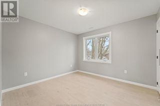 Photo 33: 150 LAKEWOOD DRIVE in Amherstburg: House for sale : MLS®# 24000508