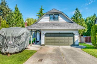 Photo 4: 6130 PARKSIDE Close in Surrey: Panorama Ridge House for sale : MLS®# R2454955