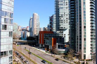 Photo 10: 1006 1438 RICHARDS Street in Vancouver: Yaletown Condo for sale in "AZURA" (Vancouver West)  : MLS®# V1055903