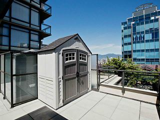 Photo 3: # 309 1068 W BROADWAY BB in Vancouver: Fairview VW Condo for sale (Vancouver West)  : MLS®# V1137096
