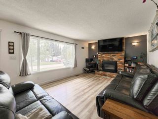 Photo 3: 2943 LANGLEY Crescent in Prince George: Hart Highlands House for sale (PG City North (Zone 73))  : MLS®# R2694093