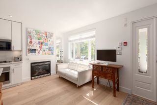 Photo 5: 1415 W 11TH Avenue in Vancouver: Fairview VW Townhouse for sale (Vancouver West)  : MLS®# R2879672