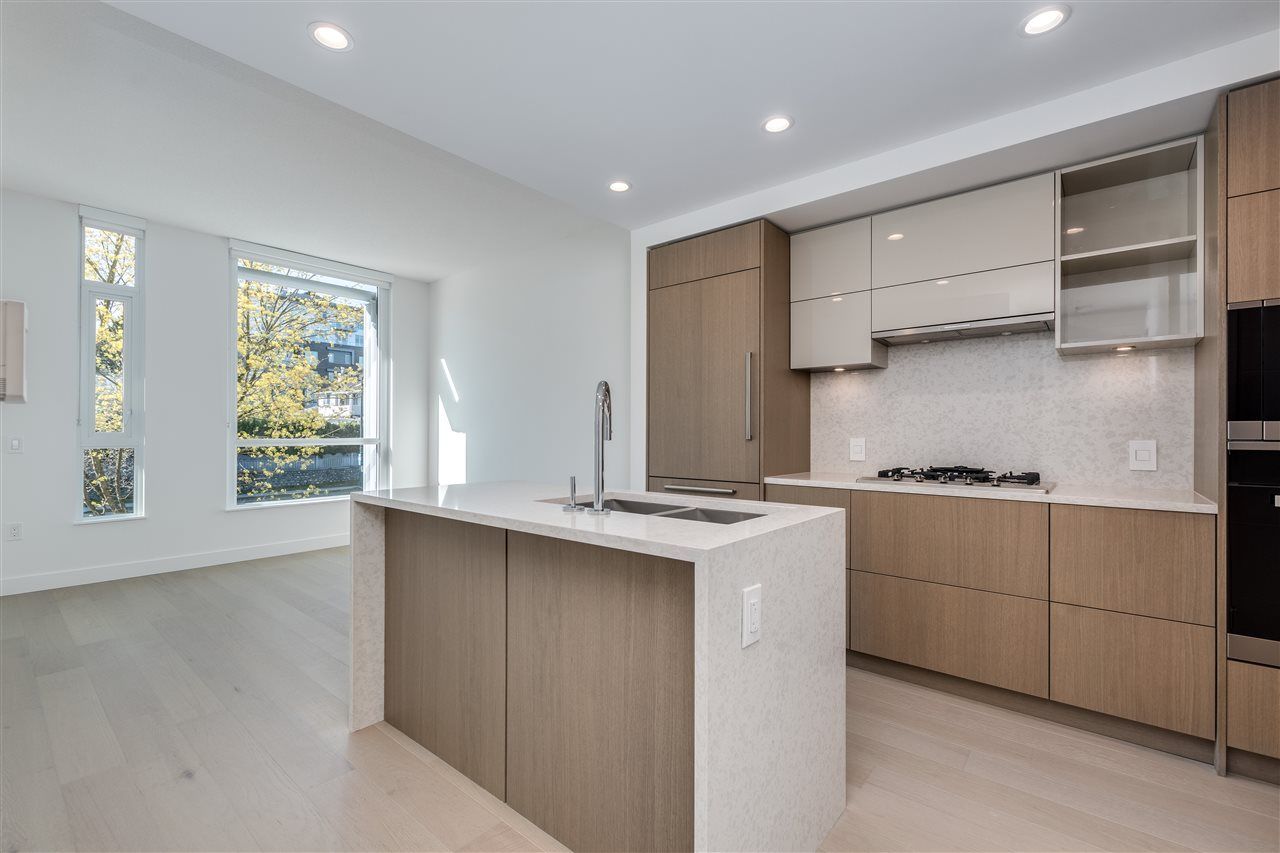 Main Photo: 201 469 W KING EDWARD Avenue in Vancouver: Cambie Condo for sale in "MARQUISE" (Vancouver West)  : MLS®# R2750762