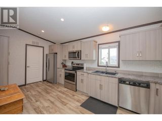 Photo 11: 844 Hutley Road Unit# 6 in Armstrong: House for sale : MLS®# 10276891