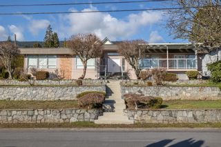 Photo 1: 2395 MATHERS Avenue in West Vancouver: Dundarave House for sale : MLS®# R2863795
