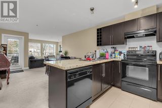 Photo 10: 1089 Sunset Drive Unit# 212 in Kelowna: Condo for sale : MLS®# 10302890
