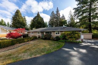 Photo 28: 2438 LAURALYNN Drive in North Vancouver: Westlynn House for sale in "WESTLYNN" : MLS®# R2736758