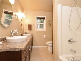 Photo 7: 539 Phelps Ave in VICTORIA: La Thetis Heights House for sale (Langford)  : MLS®# 725643