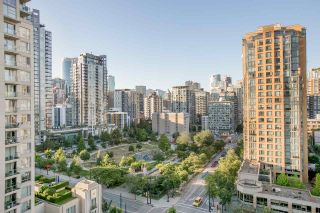 Photo 8: 1206 1238 RICHARDS Street in Vancouver: Yaletown Condo for sale in "METROPOLIS" (Vancouver West)  : MLS®# R2187337