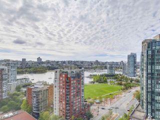 Photo 6: 2005 212 DAVIE Street in Vancouver: Yaletown Condo for sale in "Parkview Gardens" (Vancouver West)  : MLS®# R2218956