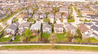 Photo 34: 15 THURSTON Bay in Winnipeg: Linden Woods Residential for sale (1M)  : MLS®# 202307347