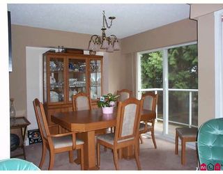 Photo 4: 10550 SANTA MONICA Drive in Delta: Nordel House for sale in "Canterbury Heights" (N. Delta)  : MLS®# F2905605
