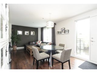 Photo 3: 3160 Prince Edward Street in Vancouver: Mount Pleasant VE Townhouse for sale (Vancouver East)  : MLS®# V1123362