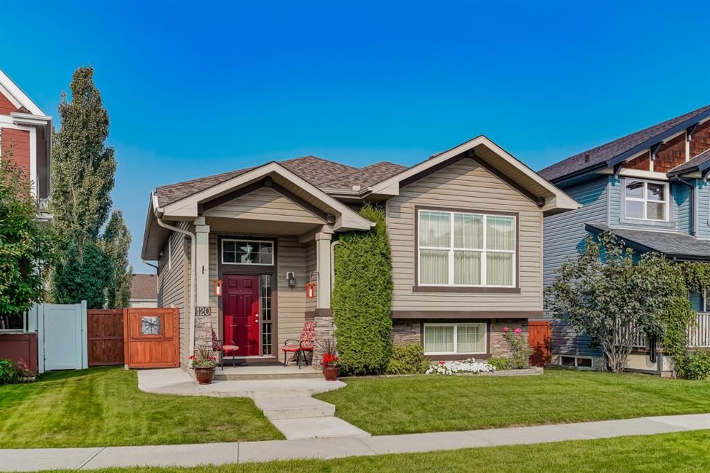 Main Photo: 120 Prestwick Manor SE in Calgary: McKenzie Towne Detached for sale : MLS®# A2078927