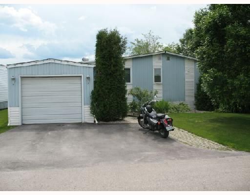 Main Photo:  in WINNIPEG: St Vital Residential for sale (South East Winnipeg)  : MLS®# 2811897