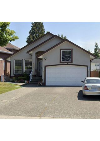 Photo 1: 6300 128A Street in Surrey: Panorama Ridge House for sale : MLS®# R2875680