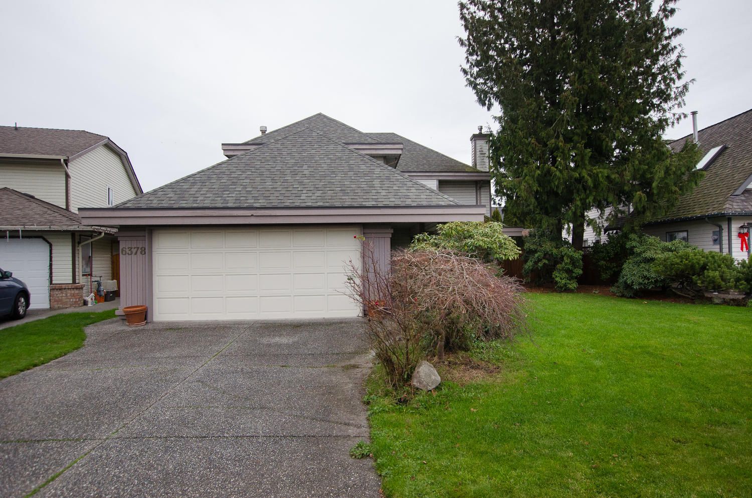 Main Photo: 6378 45B AVENUE in Delta: Holly House for sale (Ladner) 