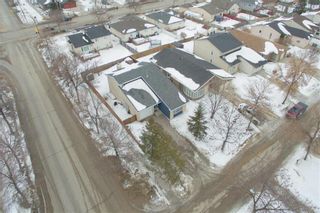 Photo 31: 114 Williamson Crescent in Winnipeg: Harbour View South Residential for sale (3J)  : MLS®# 202305065