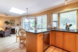 Photo 15: 6089 W BOUNDARY Drive in Surrey: Panorama Ridge Townhouse for sale in "BOUNDARY PARK" : MLS®# R2819953