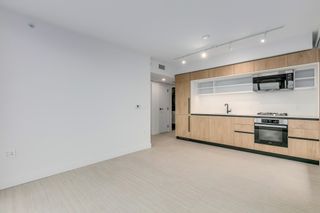 Photo 6: 401 5058 JOYCE Street in Vancouver: Collingwood VE Condo for sale (Vancouver East)  : MLS®# R2747096