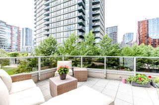 Photo 16: 305 8 SMITHE Mews in Vancouver: Yaletown Condo for sale (Vancouver West)  : MLS®# R2307500