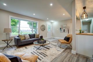Photo 1: 9 Lawson Avenue in Dartmouth: 17-Woodlawn, Portland Estates, N Residential for sale (Halifax-Dartmouth)  : MLS®# 202215100
