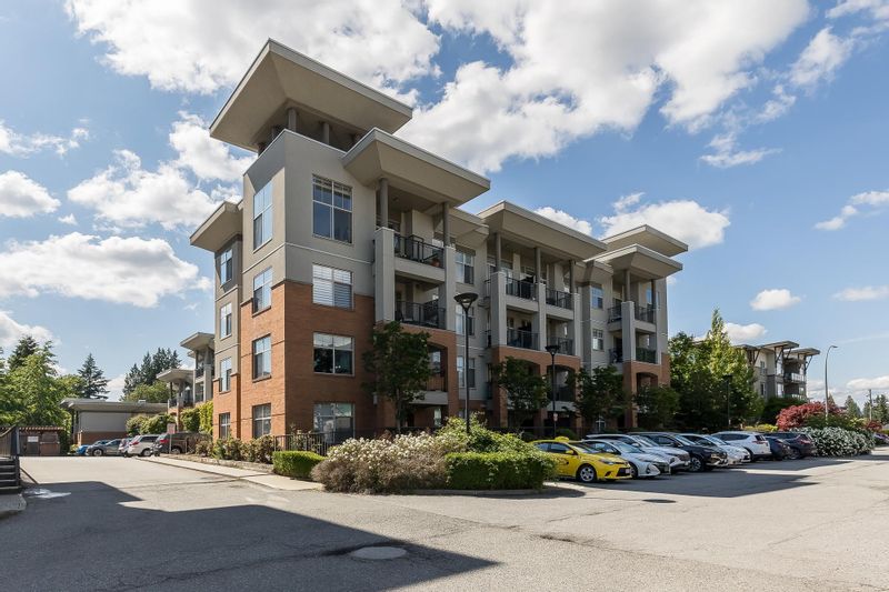 FEATURED LISTING: 302 - 33546 HOLLAND Avenue Abbotsford