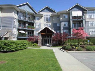 Photo 1: 103C 45595 TAMIHI Way in Sardis: Vedder S Watson-Promontory Condo for sale in "THE HARTFORD" : MLS®# R2264943
