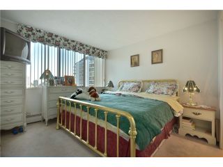 Photo 5: 1110 4300 MAYBERRY Street in Burnaby: Metrotown Condo for sale in "TIMES SQUARE" (Burnaby South)  : MLS®# V921816