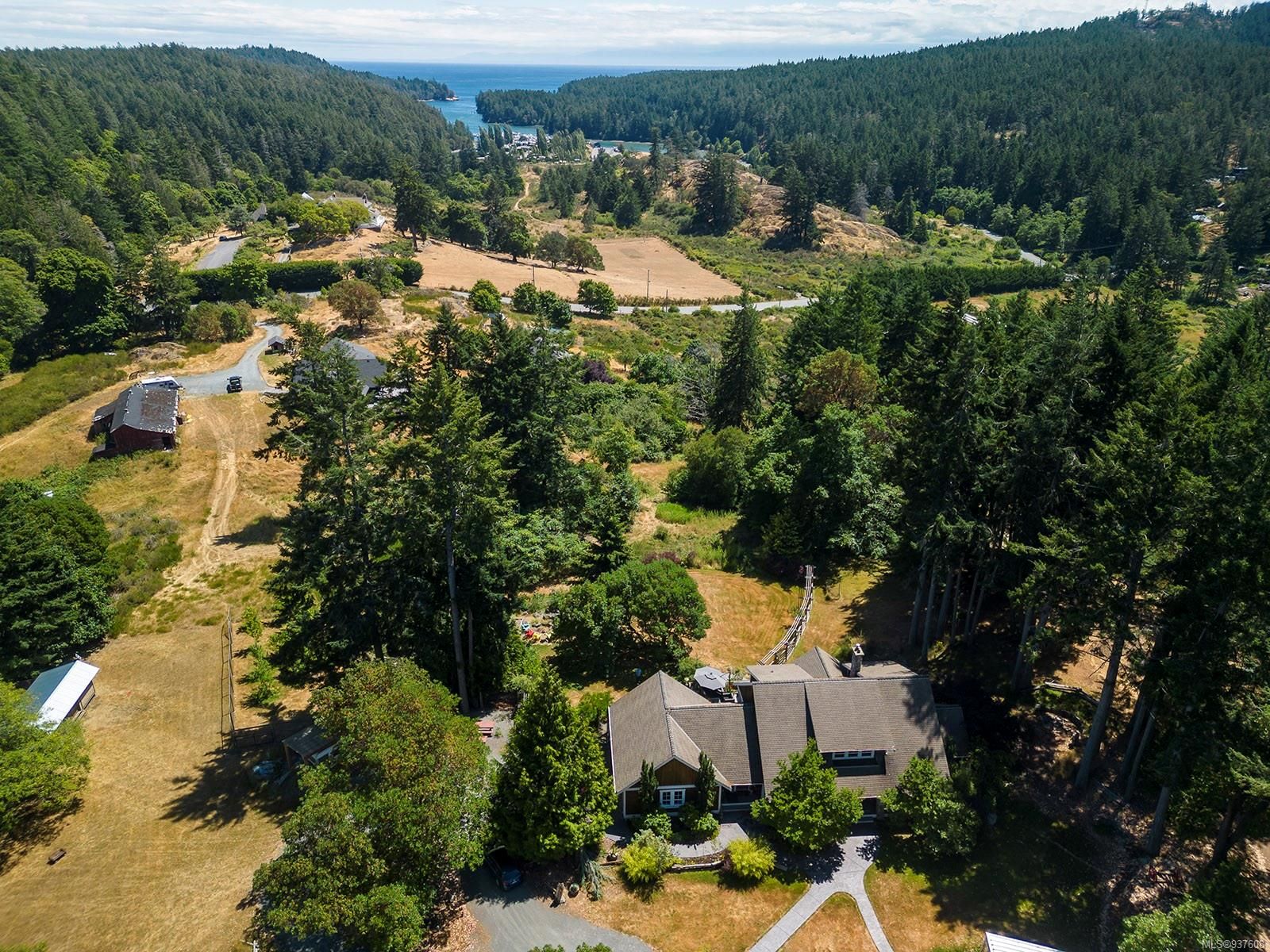 Main Photo: 1020 Matheson Lake Park Rd in Metchosin: Me Pedder Bay House for sale : MLS®# 937608