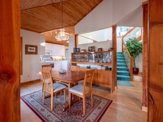Photo 7: 6595 N GALE Avenue in Sechelt: Sechelt District House for sale in "THE SHORES" (Sunshine Coast)  : MLS®# R2325922