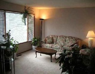 Photo 3: Windsor Park/Southdale/Island Lakes: Residential for sale (Canada)  : MLS®# 2704049
