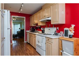 Photo 10: 203 20240 54A AVENUE in Langley: Langley City Condo for sale : MLS®# R2194442