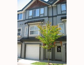 Photo 1: 101 1055 RIVERWOOD GATE BB in Port_Coquitlam: Riverwood Townhouse for sale in "MOUNTAIN VIEW ESTATES" (Port Coquitlam)  : MLS®# V657651