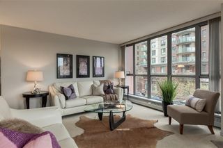 Photo 3: 203 650 10 Street SW in Calgary: Downtown West End Apartment for sale : MLS®# C4244872