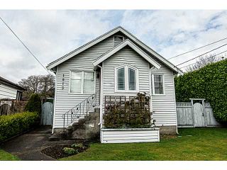 Photo 1: 1813 EIGHTH Avenue in New Westminster: West End NW House for sale in "WEST END" : MLS®# V1110479