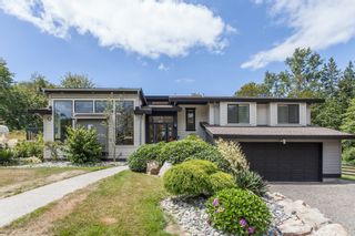 Photo 1: 347 192 STREET in South Surrey White Rock: Home for sale : MLS®# R2163762