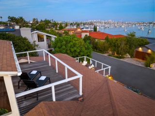 Main Photo: POINT LOMA House for sale : 5 bedrooms : 870 San Antonio Pl in San Diego