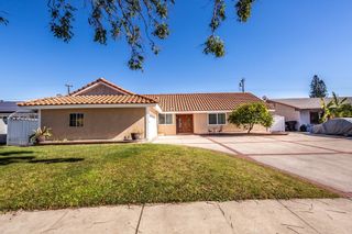 Photo 3: 2140 S Nautical Street in Anaheim: Residential for sale (78 - Anaheim East of Harbor)  : MLS®# PW20236428
