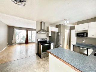 Photo 3: 61 Clark Drive in Brandon: Valleyview Residential for sale (A04)  : MLS®# 202226943