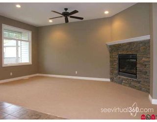 Photo 8: 46219 KERMODE Crescent in Sardis: Promontory House for sale in "BEAR CREEK" : MLS®# H2702481