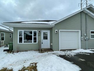 Photo 1: 33 Fairbanks Avenue in Greenwich: Kings County Residential for sale (Annapolis Valley)  : MLS®# 202203287