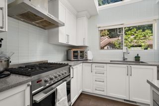 Photo 14: 27 DEERWOOD Place in Port Moody: Heritage Mountain Townhouse for sale in "HERITAGE GREEN" : MLS®# R2716585