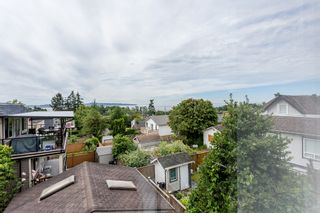 Photo 15: 959 STAYTE Road: White Rock House for sale (South Surrey White Rock)  : MLS®# R2082821